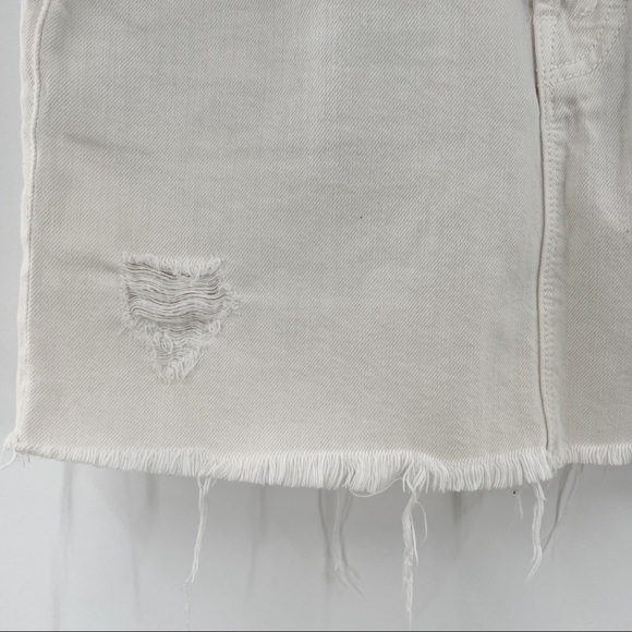 MOTHER The Vagabond Mini Fray white skirt - Picture 5 of 7